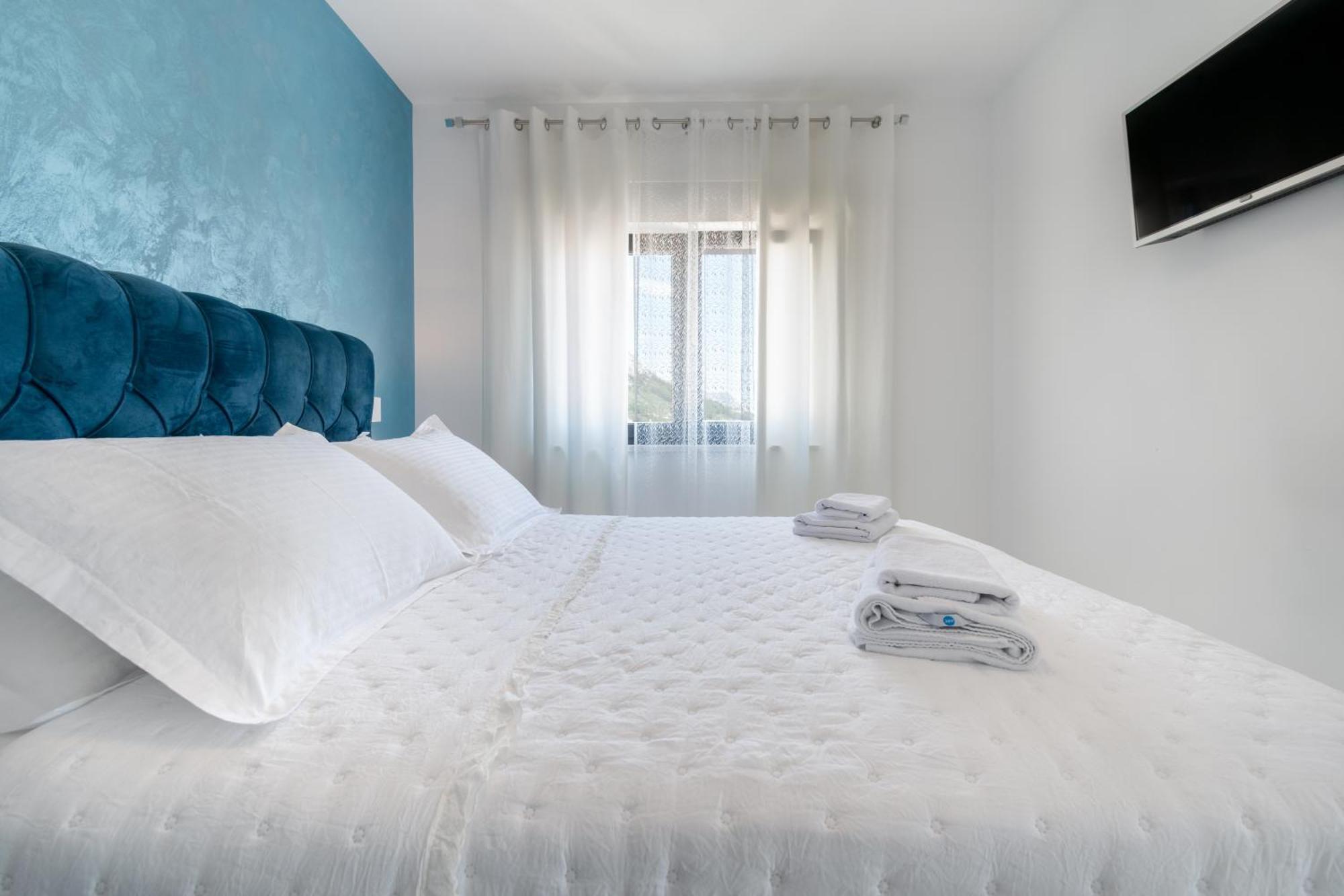 Апартаменты Lux Penthouse Panoramic View With Jacuzzi Макарска Экстерьер фото