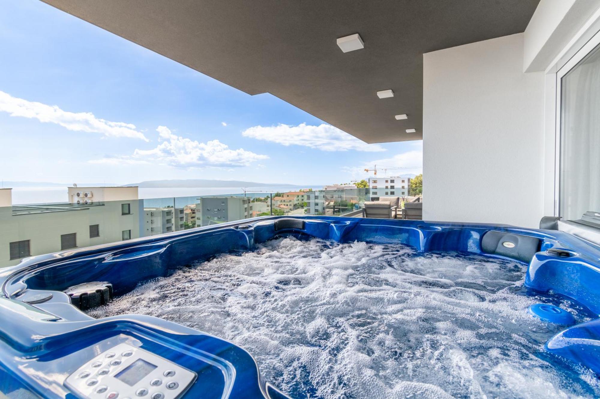 Апартаменты Lux Penthouse Panoramic View With Jacuzzi Макарска Экстерьер фото
